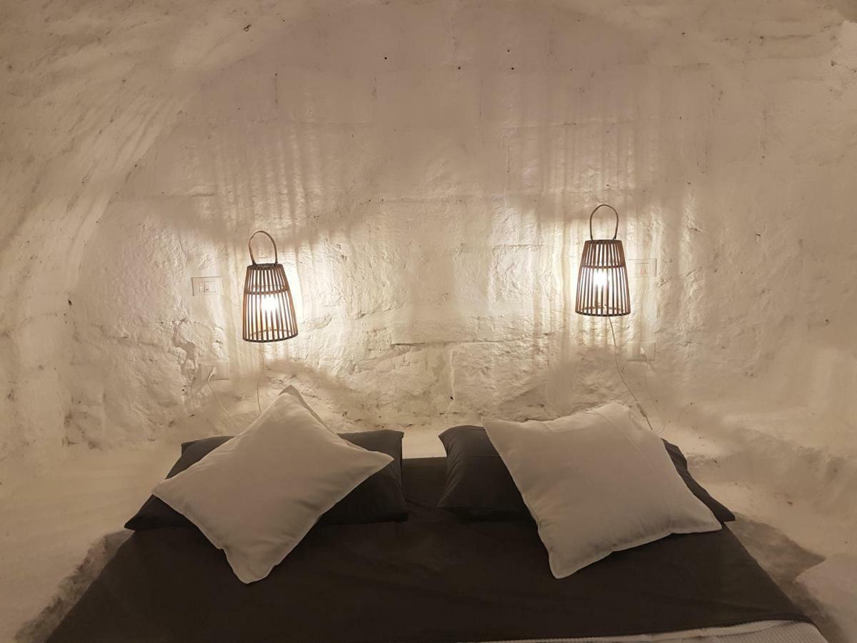 Casa Gorgole Apartment Ostuni Bagian luar foto